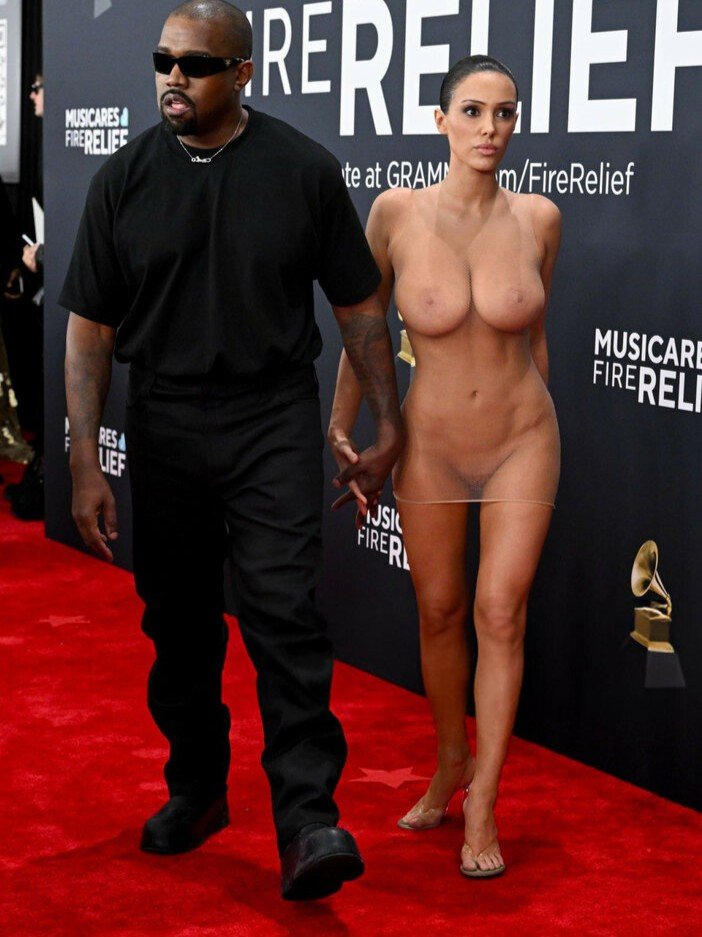 Kanye West Wife Naked See-Through (Bianca Censori) #dulRmjai